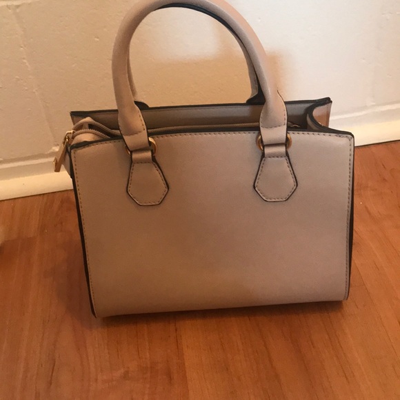 small beige-pink bag - Picture 2 of 3